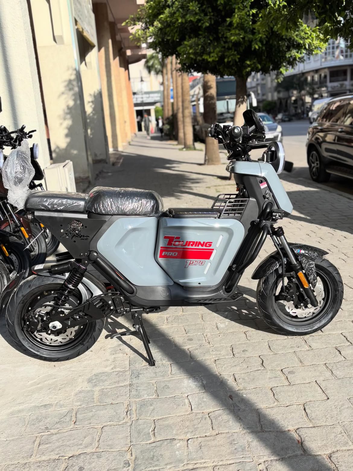 Cooper Touring Pro 1978 — Gris Nardo — Zayd Moto Tanger